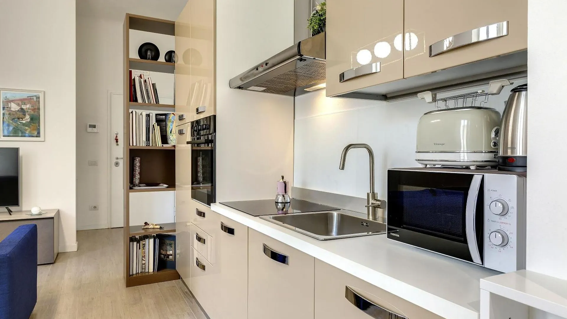 Cavour Apartments By Mamo Florence