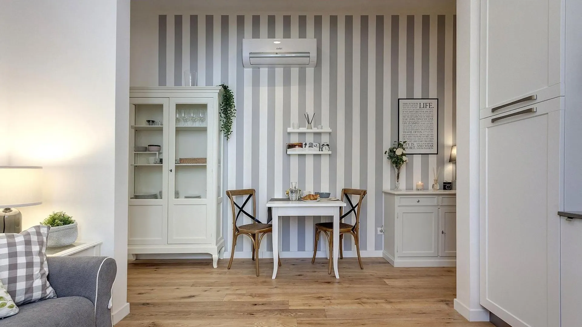 Cavour Apartments By Mamo Florence