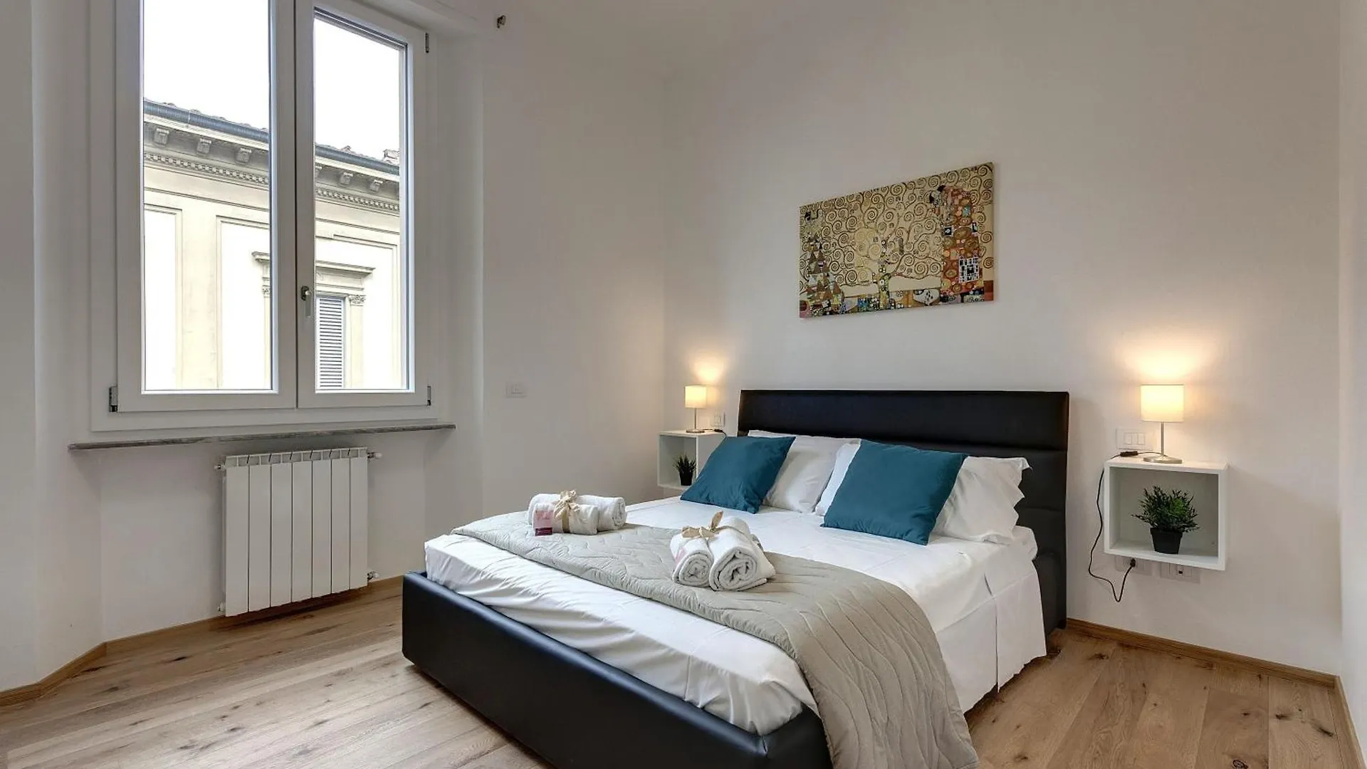 Cavour Apartments By Mamo Florence